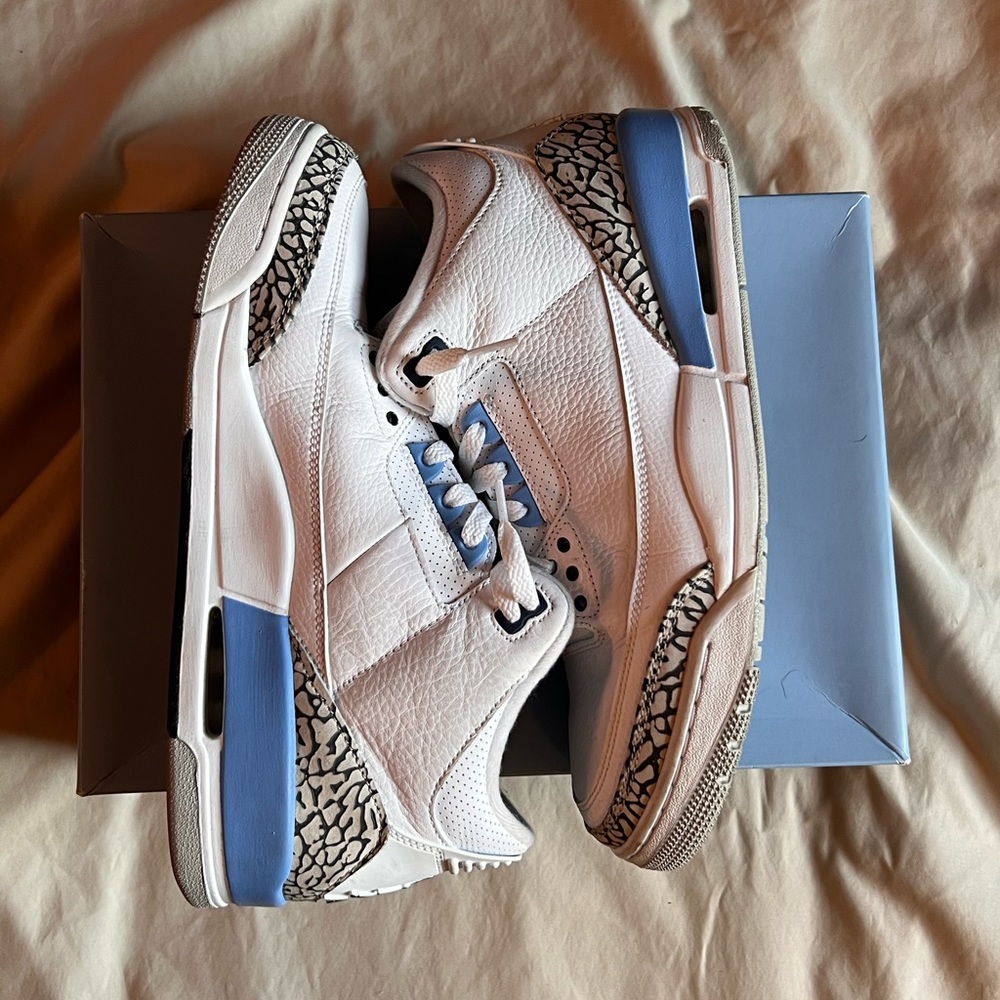 Nike Air jordan retro 3 Unc size 10